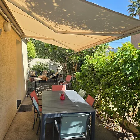 בית נופש Maison Lauret אגדה