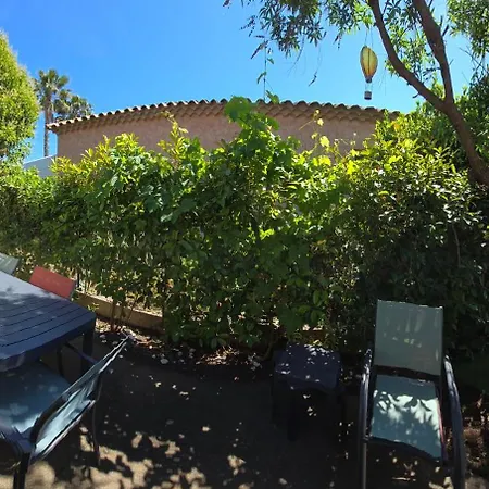 Maison Lauret * אגדה